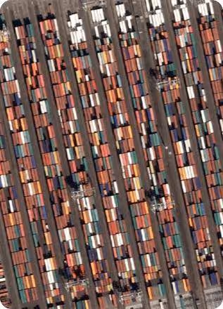 पोर्ट संचालन: aerial imagery analysed with AI