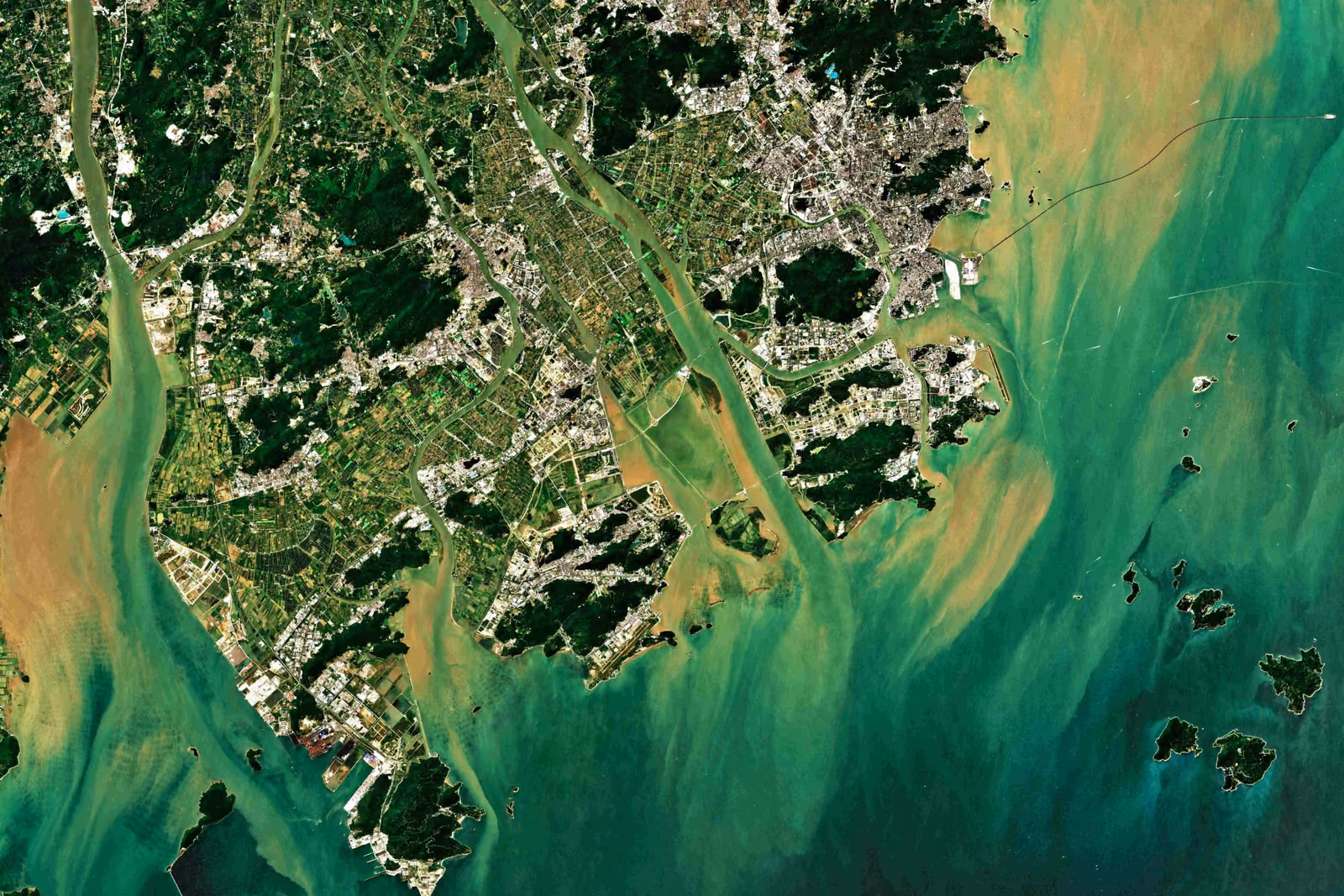imaginearth-la-terre-en-images-opZ--yE1-hg-unsplash (1)