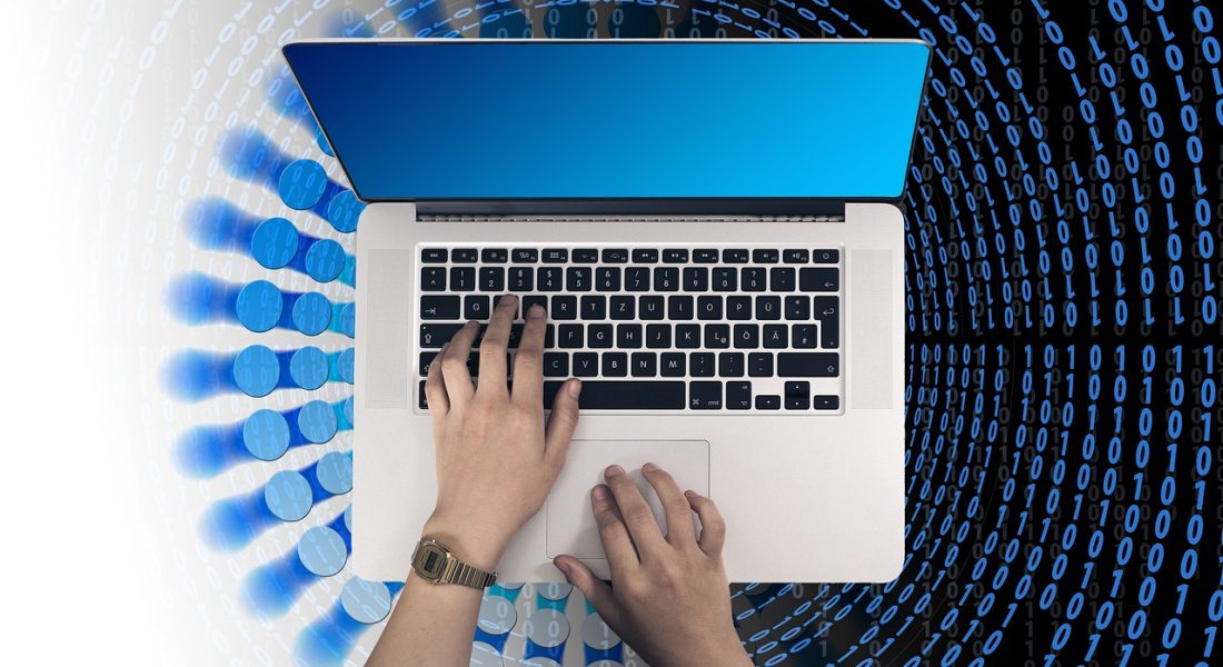 laptop-3428644_1280 (1)