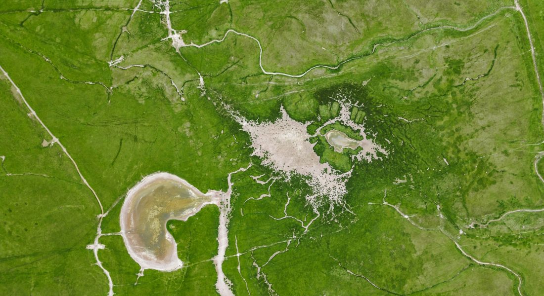 leandre-c-CtT8eAv6GxA-unsplash