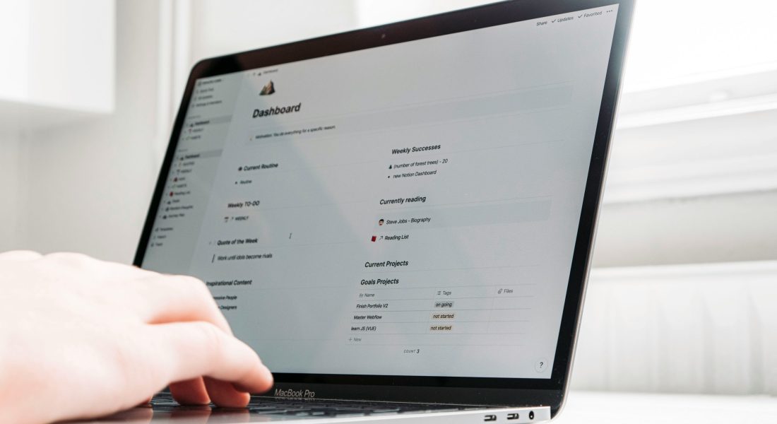 moritz-kindler-trGRm4qIbbw-unsplash