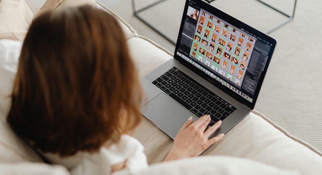 pexels-karola-g-7603043