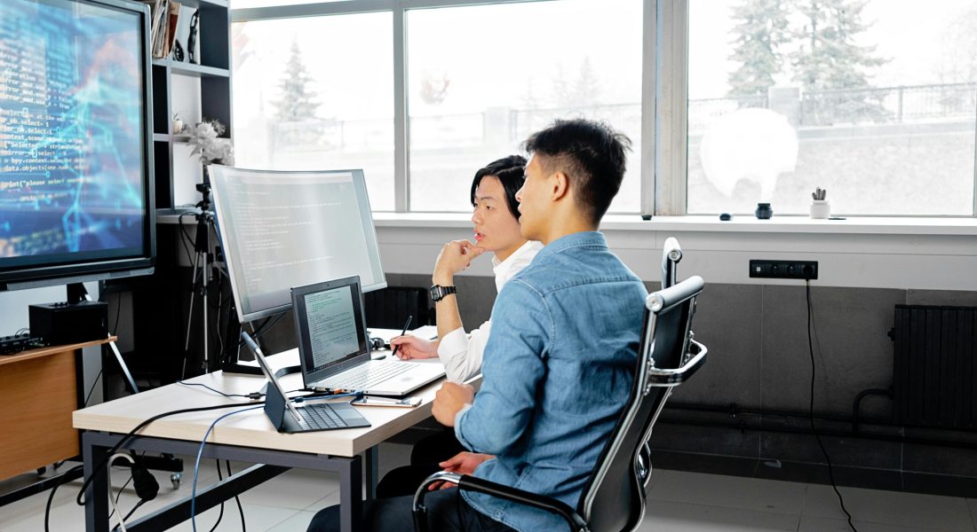 pexels-mikhail-nilov-7988748