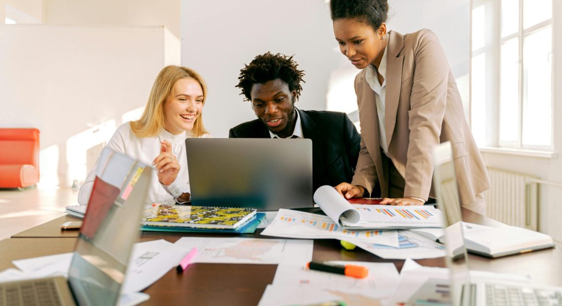 pexels-shkrabaanthony-5466236