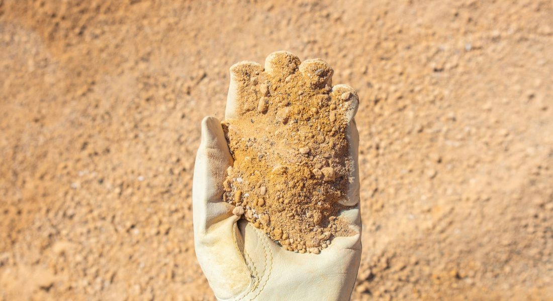 wesley-tingey-7d8WLfD35-U-unsplash wesley-tingey-7d8WLfD35-U-unsplash